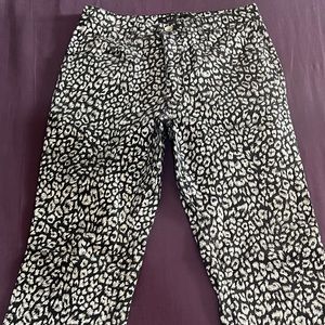 RVT JEANS Leopard print